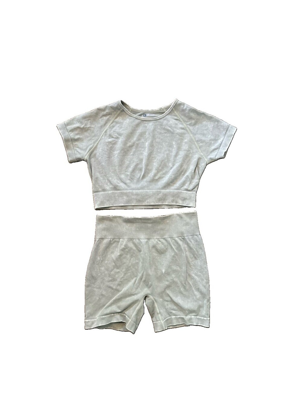 Activewear | Womenās | OLCHEE | Medium | Green | Gym Short, Crop Top | Seamless